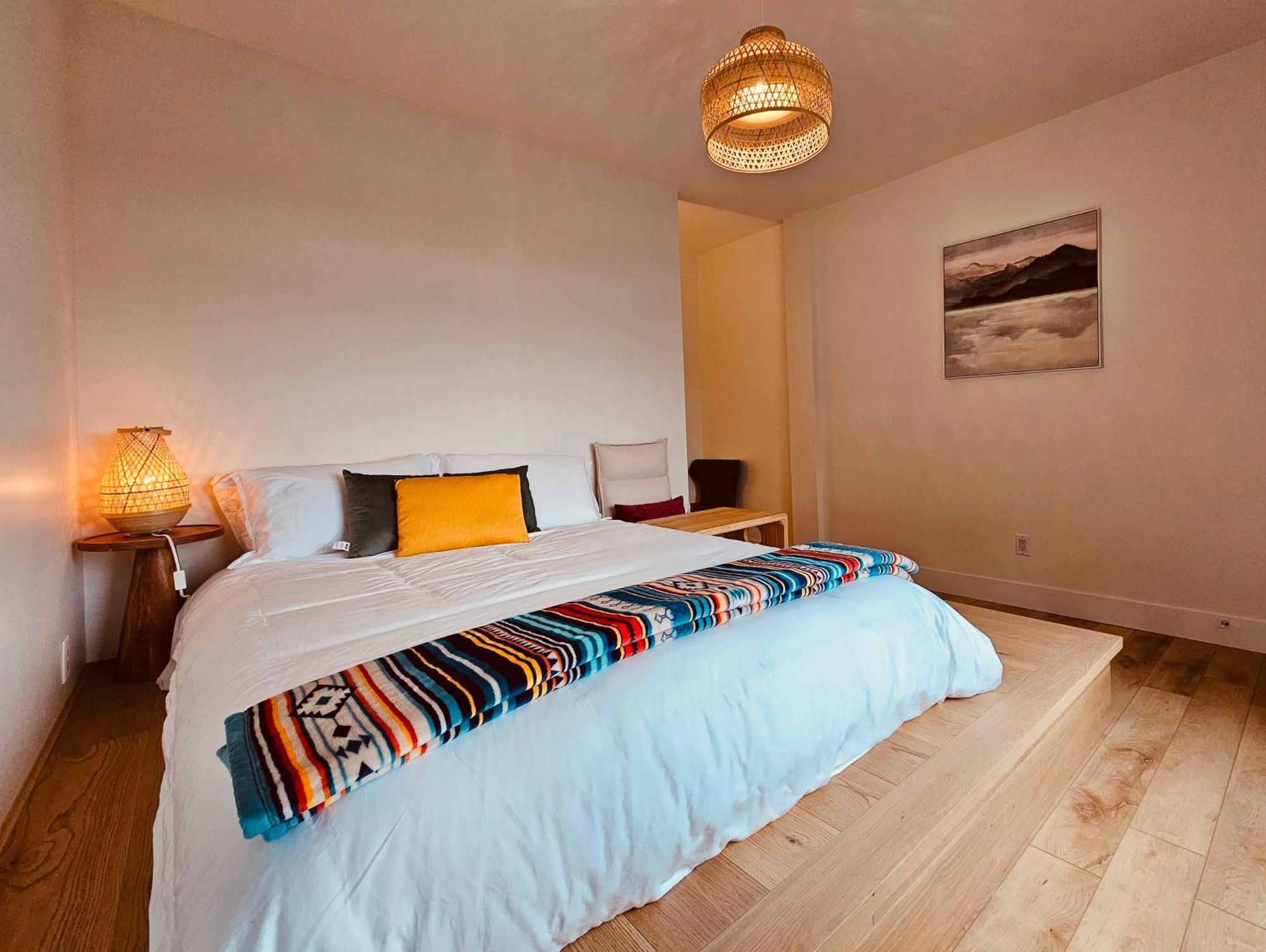 Ocean Mountain Zen Suite Nanoose Bay Екстериор снимка